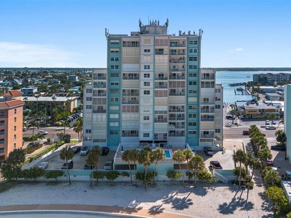 11000 GULF BOULEVARD, Unit 702, TREASURE ISLAND, FL 33706