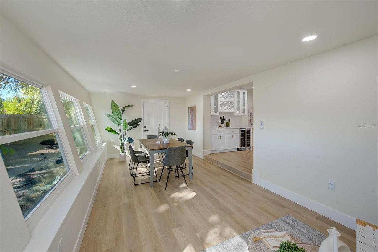 2056 62nd Terrace S, Saint Petersburg, FL 33712 Photo