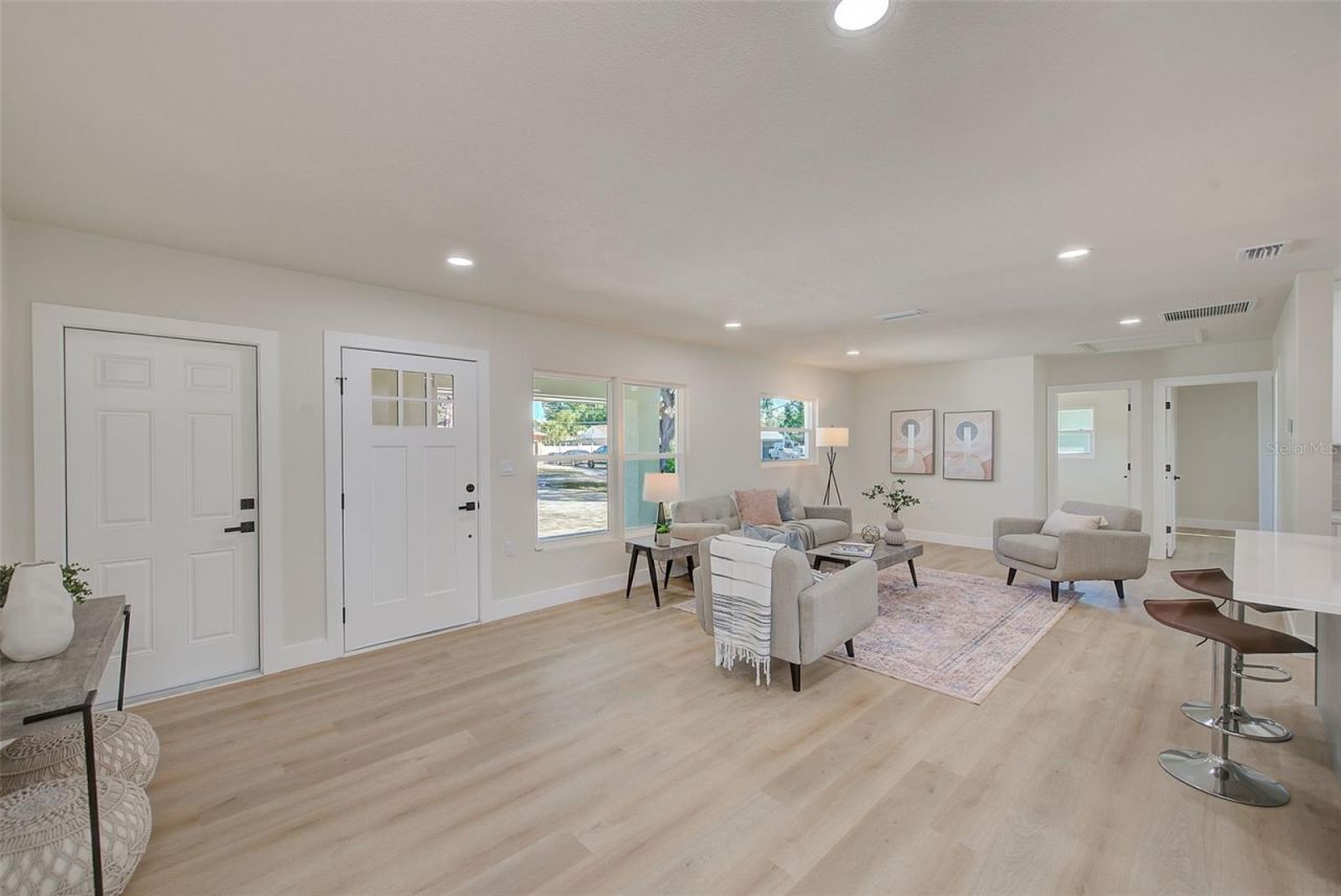 2056 62nd Terrace S, Saint Petersburg, FL 33712 Photo