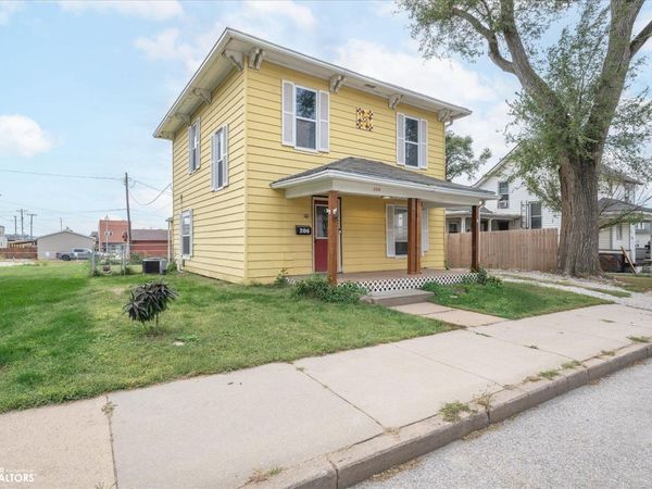 206 E Huron Street, Missouri Valley, IA 51555
