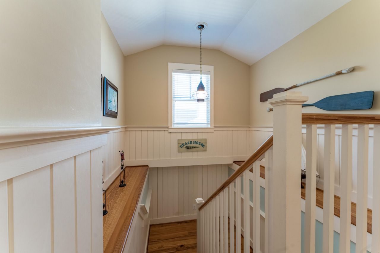 508 W Ashley Avenue Photo 52