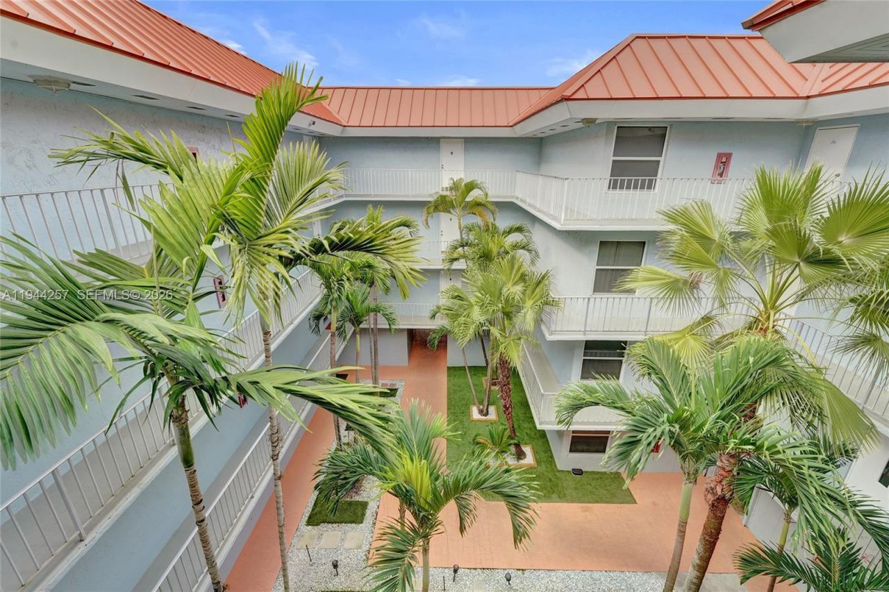 505 S Pine Island Rd, Unit 405B, Plantation, FL 33324 Photo