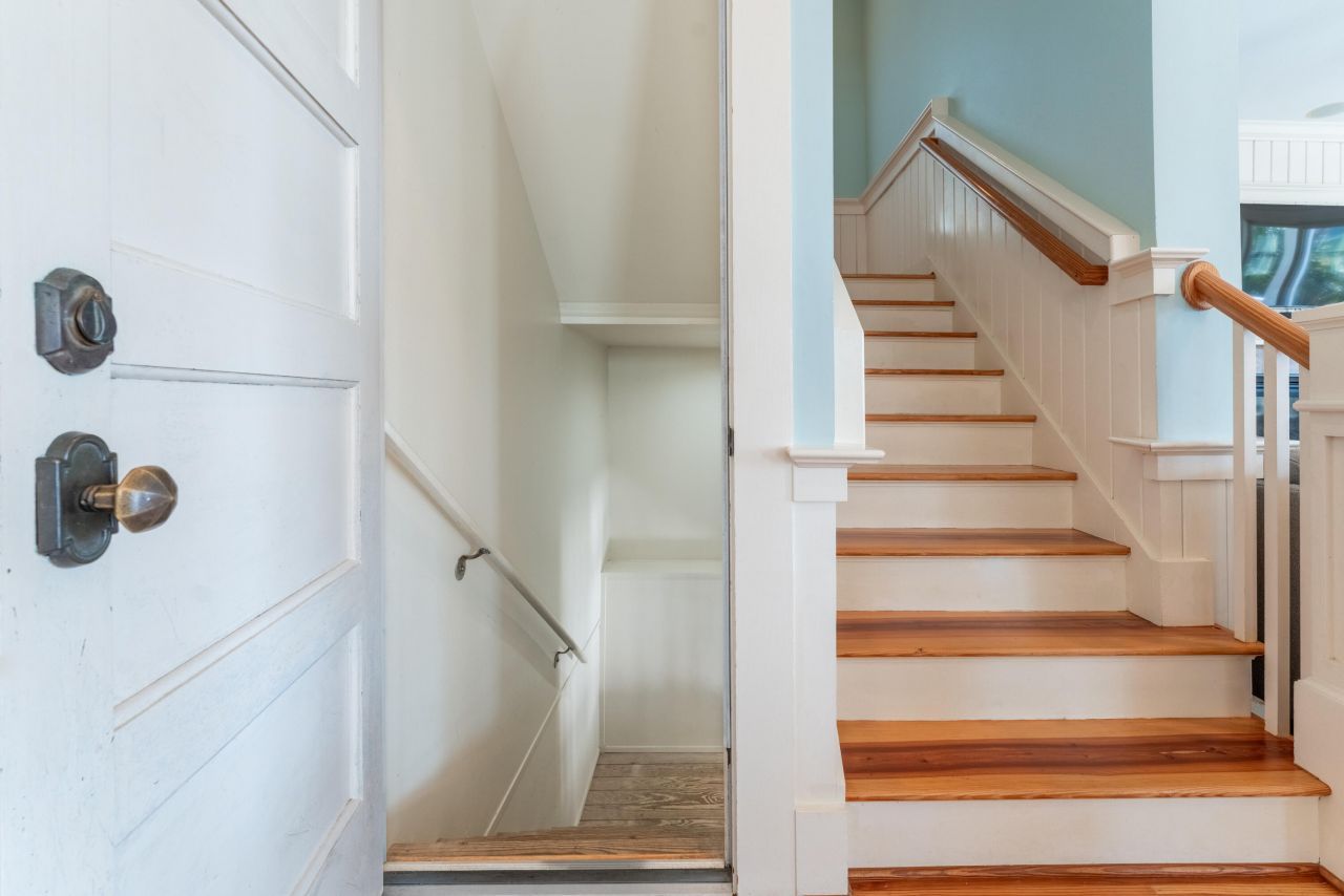 508 W Ashley Avenue Photo 29