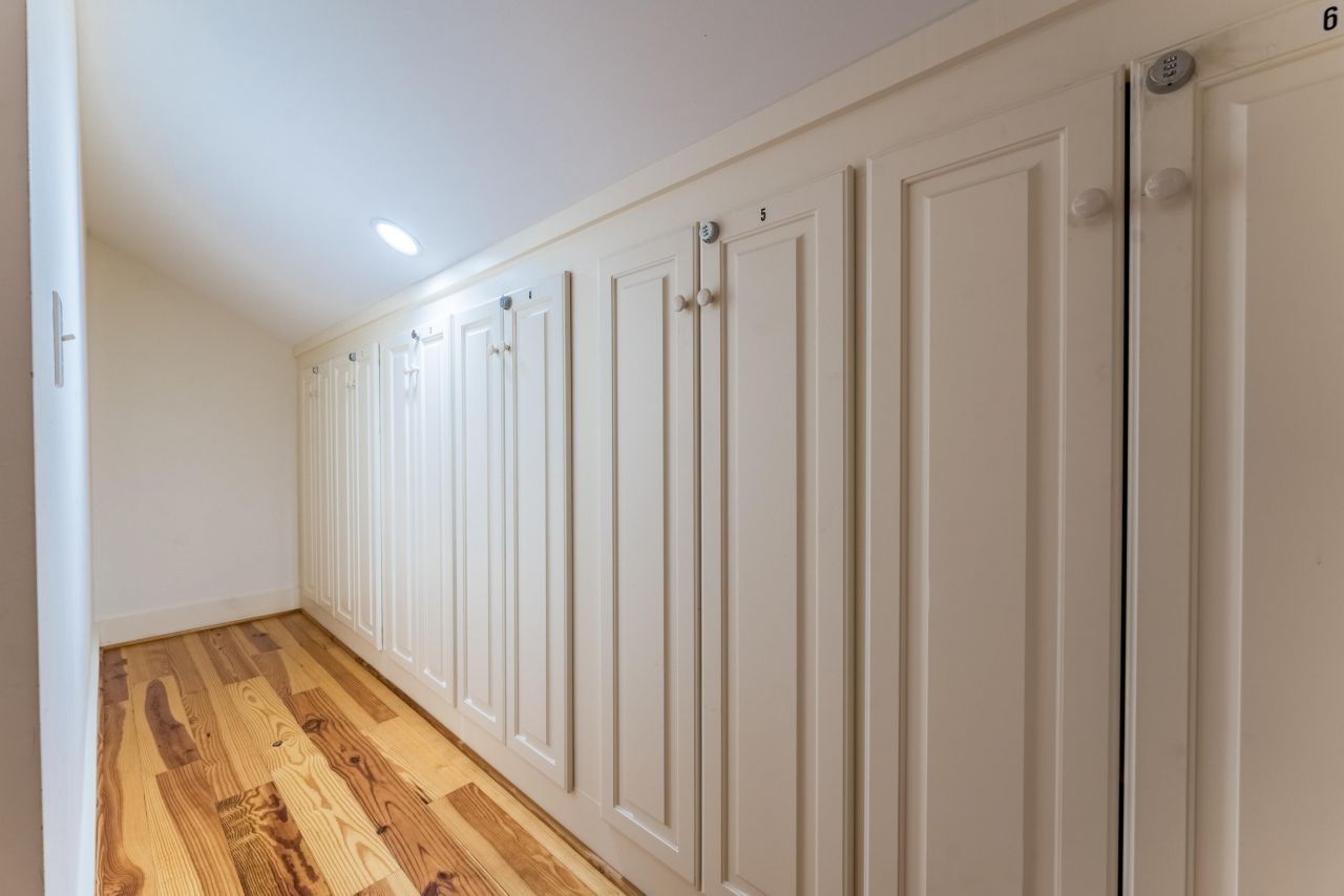 508 W Ashley Avenue Photo 42