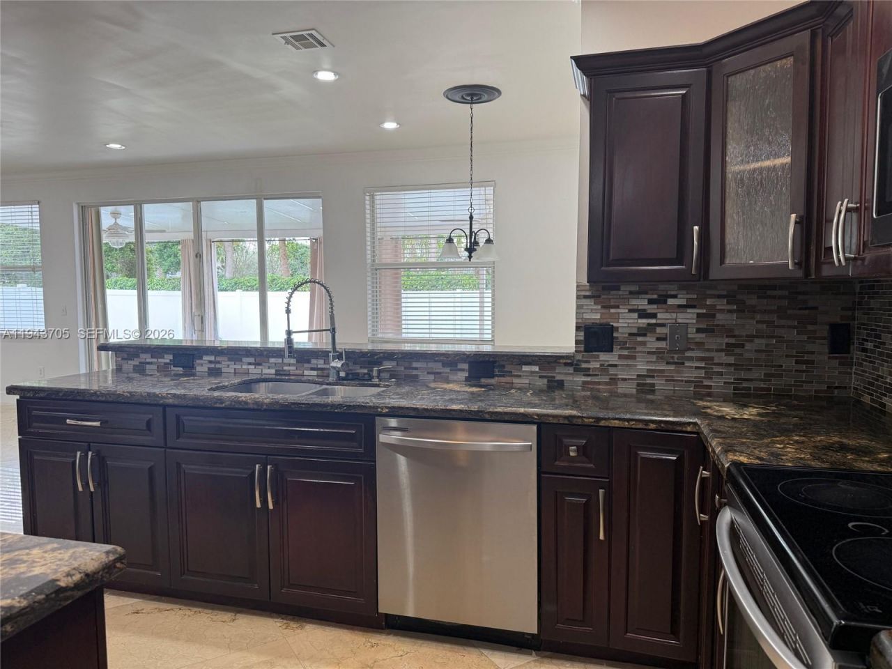 1474 NW 153rd Ln, Pembroke Pines, FL 33028 Photo