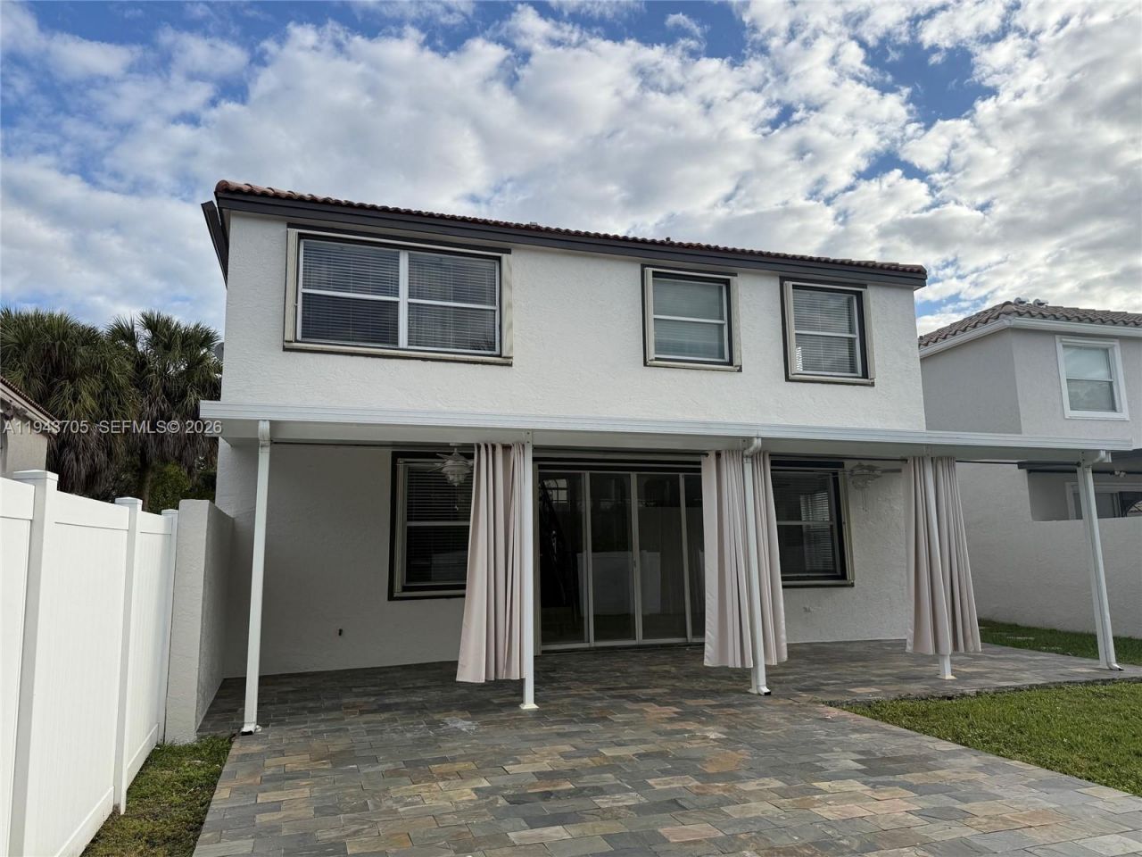 1474 NW 153rd Ln, Pembroke Pines, FL 33028 Photo