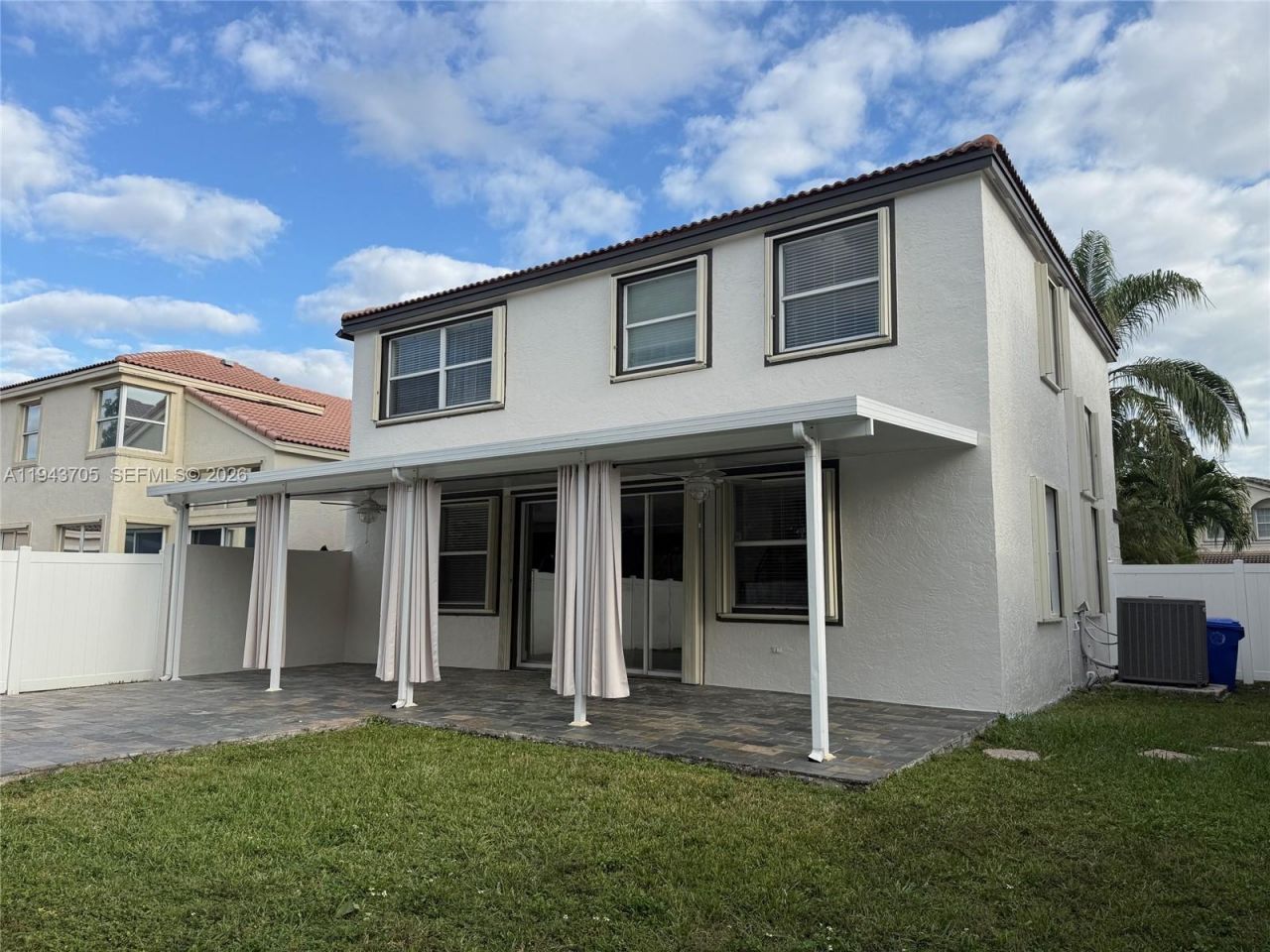 1474 NW 153rd Ln, Pembroke Pines, FL 33028 Photo