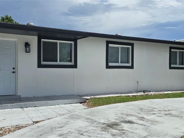 9805 Marlin Rd, Cutler Bay, FL 33157
