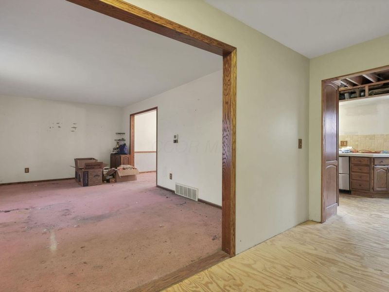 6175 Headley Road, Columbus, OH 43230 Photo 13