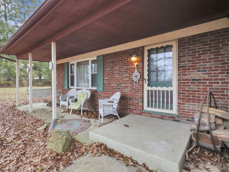 6175 Headley Road, Columbus, OH 43230 Photo 9