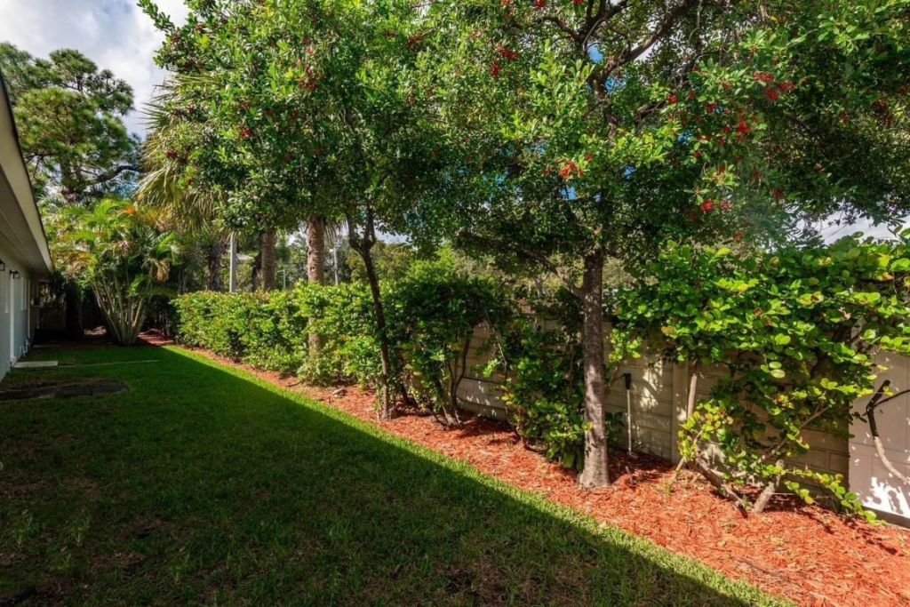 1017 NE 14th Avenue, Fort Lauderdale, FL 33304 Photo