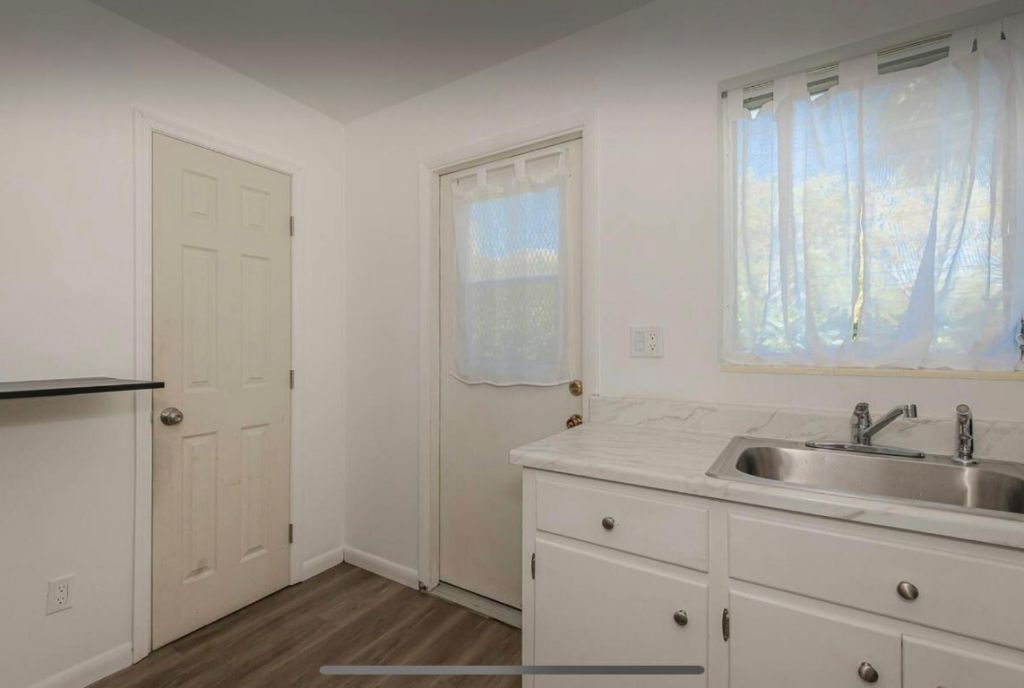 1017 NE 14th Avenue, Fort Lauderdale, FL 33304 Photo