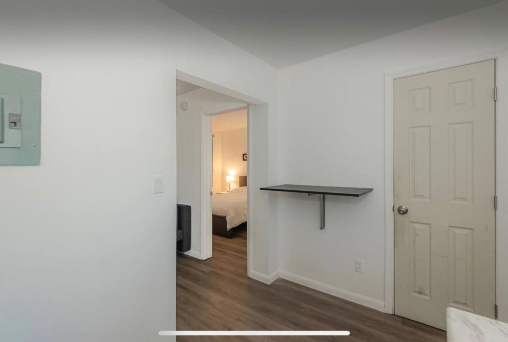 1017 NE 14th Avenue, Fort Lauderdale, FL 33304 Photo