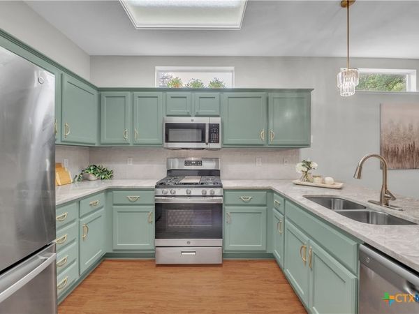 134 Whispering Wind Drive, Georgetown, TX 78633