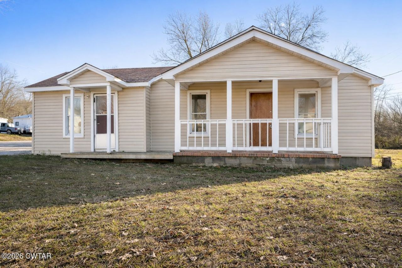 303 E Walnut Street, Dyer, TN 38330 Main Photo