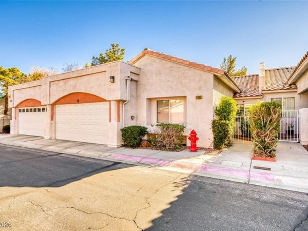6405 Blue Blossom Avenue, Las Vegas, NV 89108
