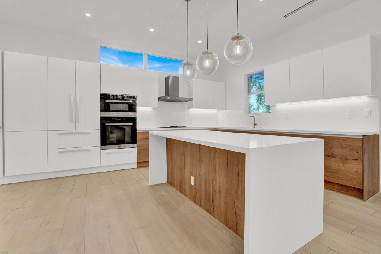 12 SE 10th Avenue, Fort Lauderdale, FL 33301 Photo