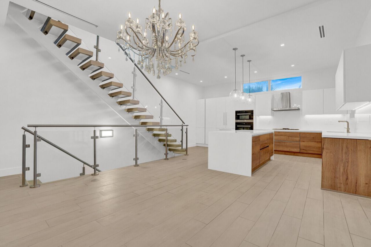 12 SE 10th Avenue, Fort Lauderdale, FL 33301 Photo