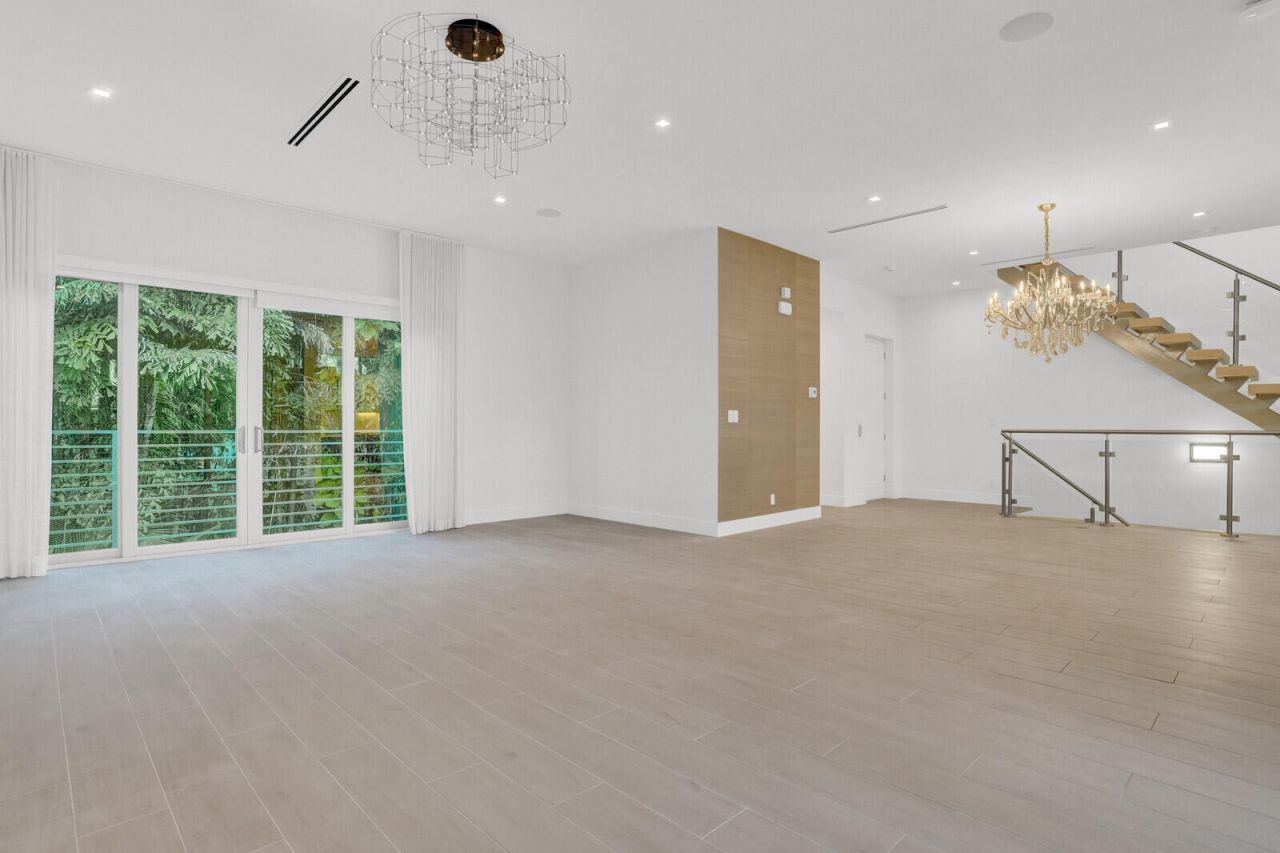 12 SE 10th Avenue, Fort Lauderdale, FL 33301 Photo