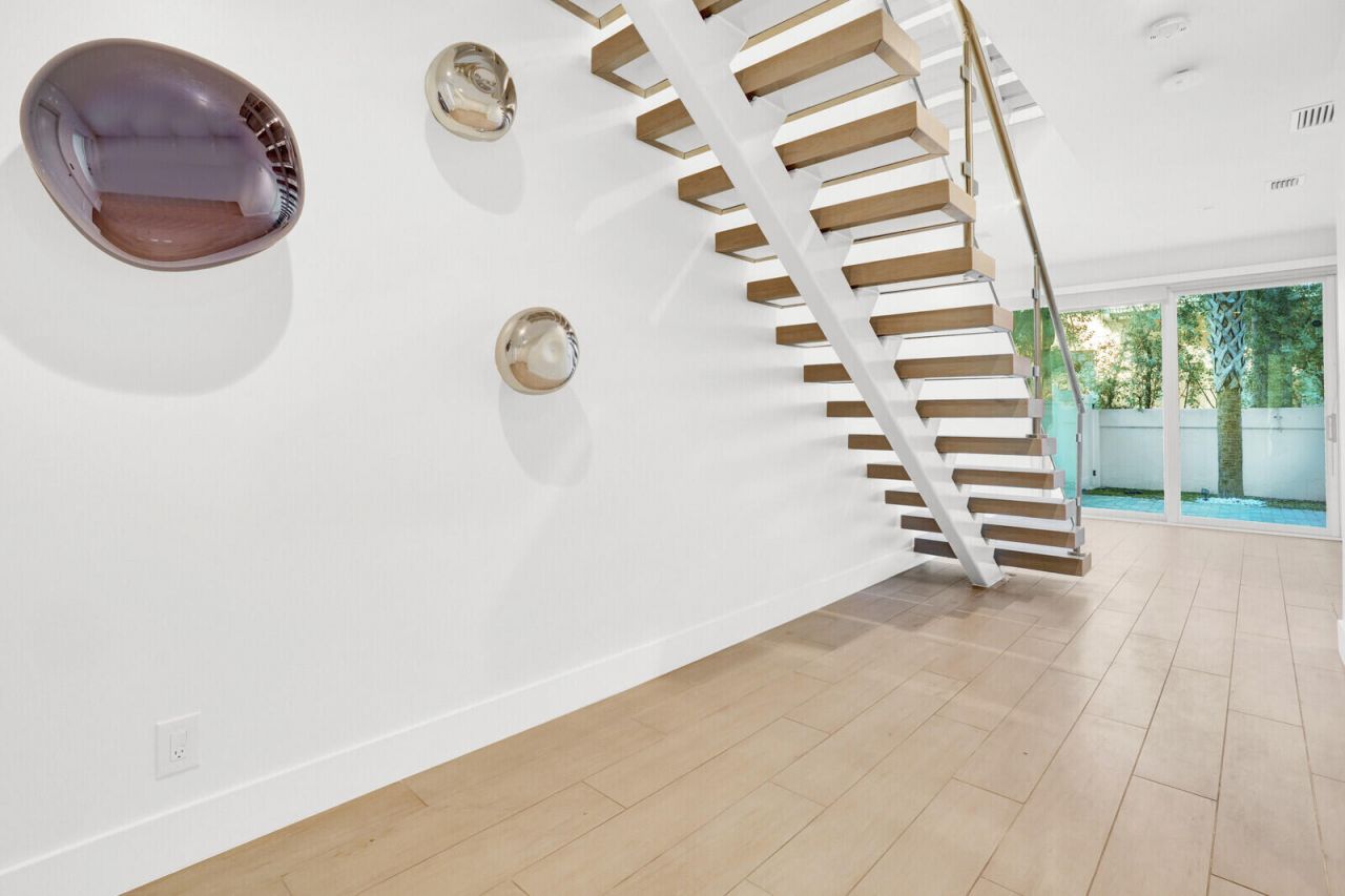 12 SE 10th Avenue, Fort Lauderdale, FL 33301 Photo