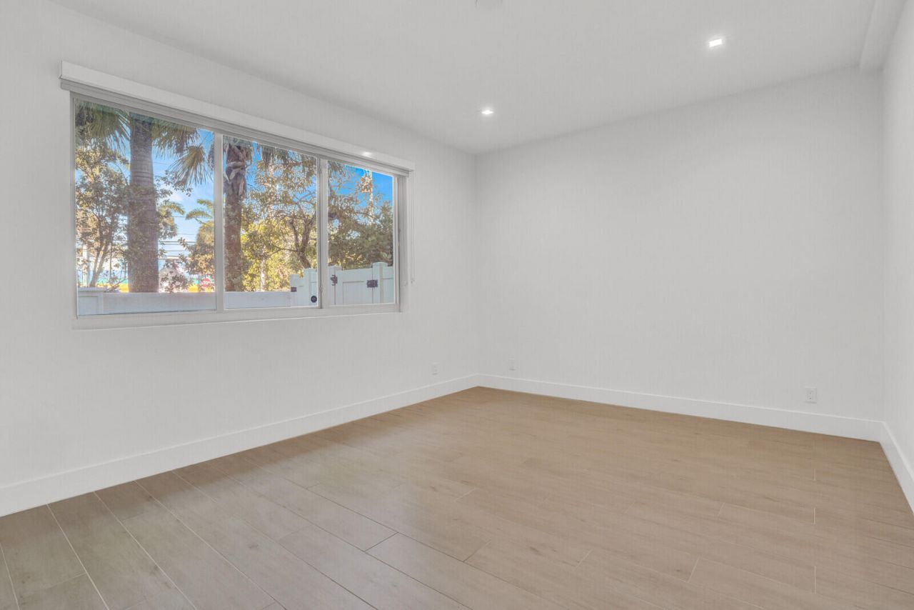 12 SE 10th Avenue, Fort Lauderdale, FL 33301 Photo