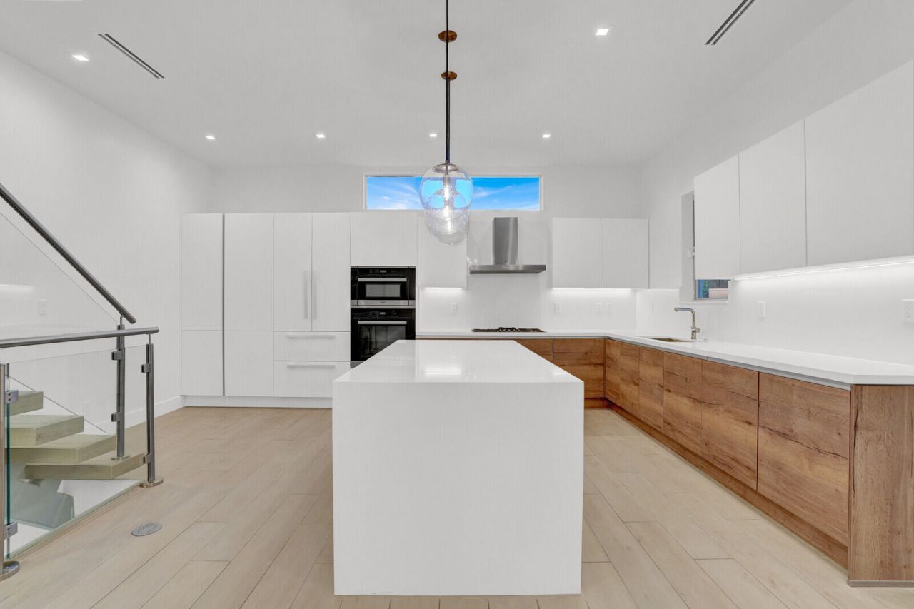 12 SE 10th Avenue, Fort Lauderdale, FL 33301 Photo