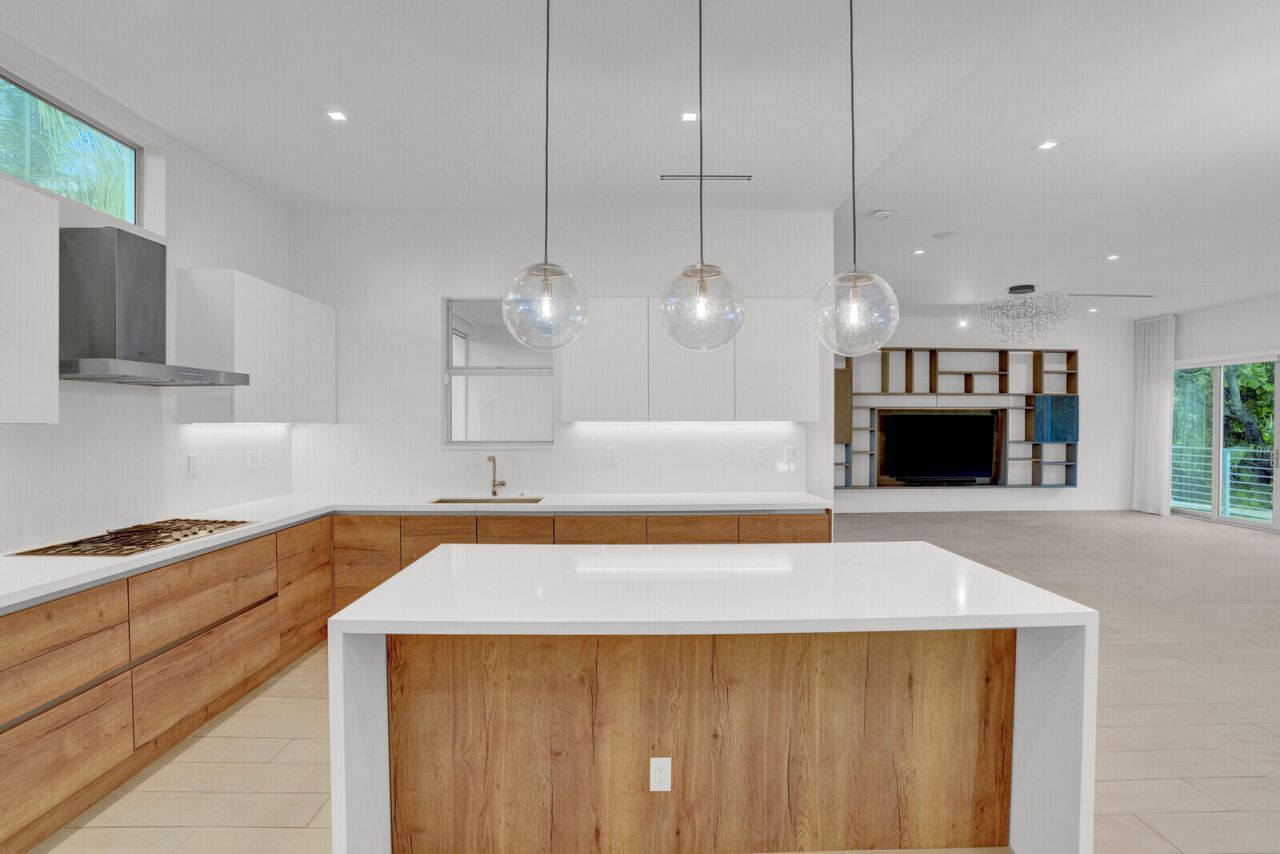 12 SE 10th Avenue, Fort Lauderdale, FL 33301 Photo