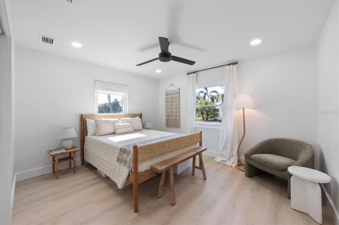 414 79th Street, Holmes Beach, FL 34217 Photo