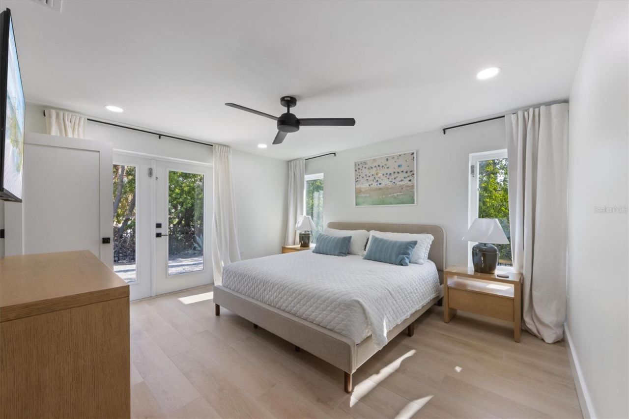 414 79th Street, Holmes Beach, FL 34217 Photo