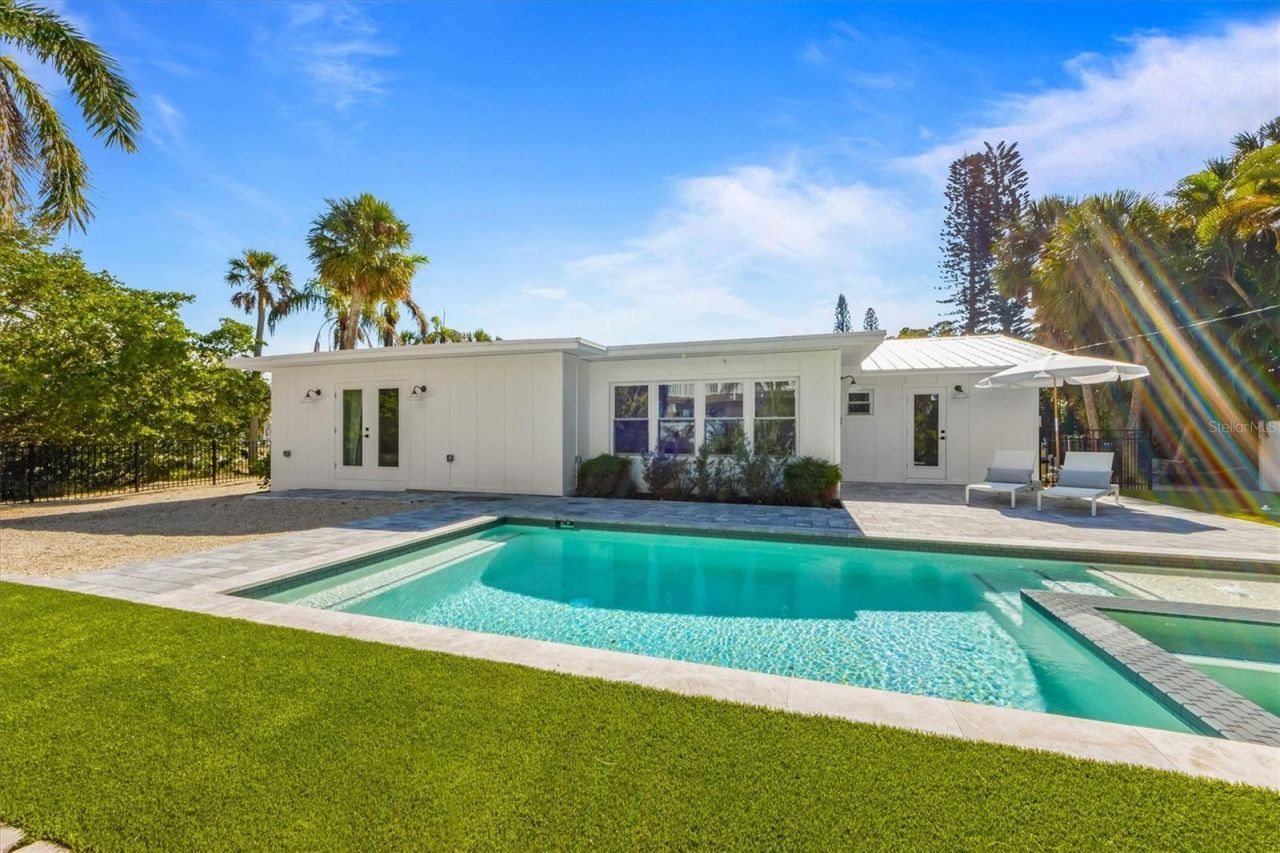 414 79th Street, Holmes Beach, FL 34217 Photo