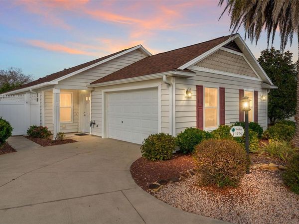 1762 MEADOWLARK AVENUE, THE VILLAGES, FL 32162