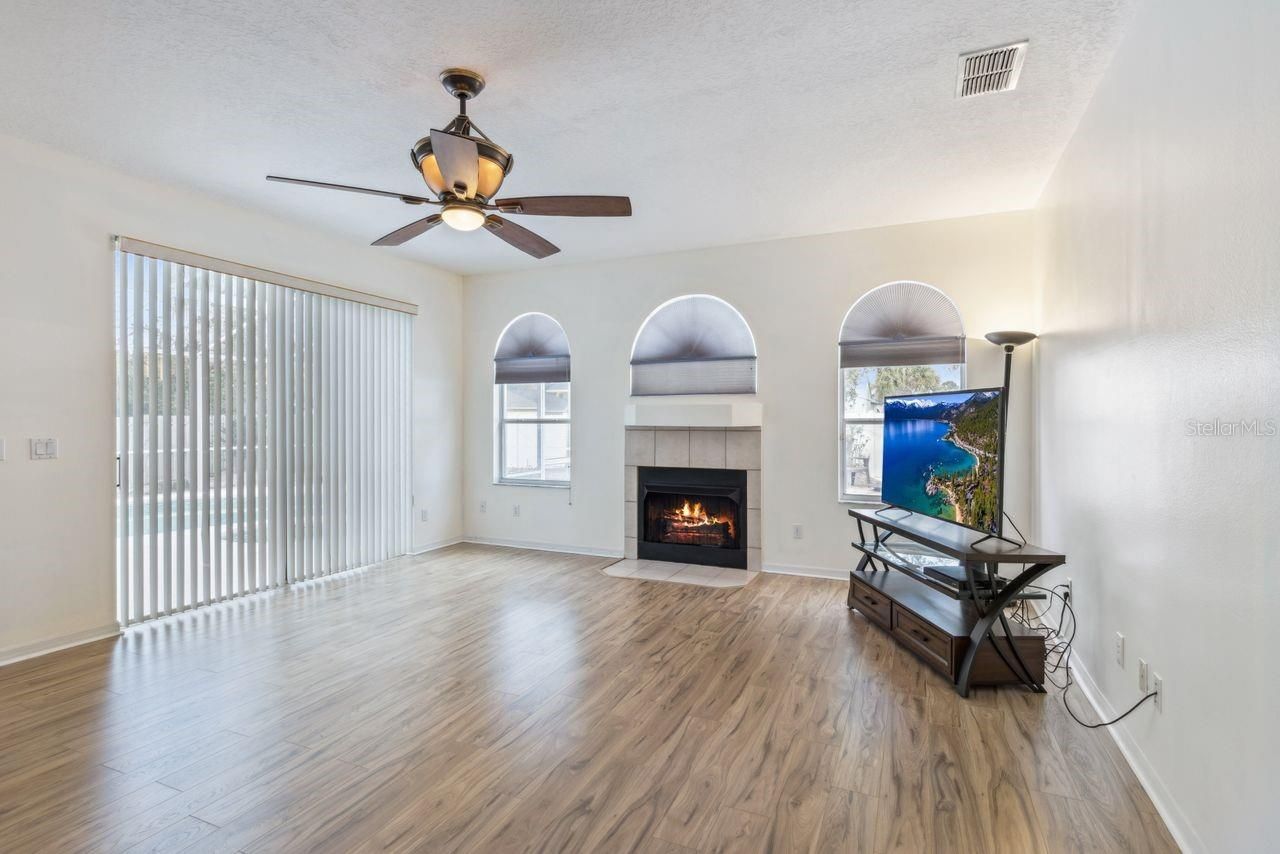 4489 Saddleworth Circle, Orlando, FL 32826 Photo