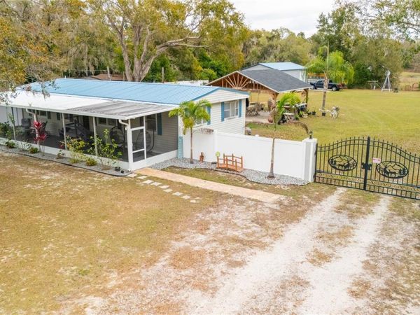 4405 LOMA VISTA DRIVE, VALRICO, FL 33596