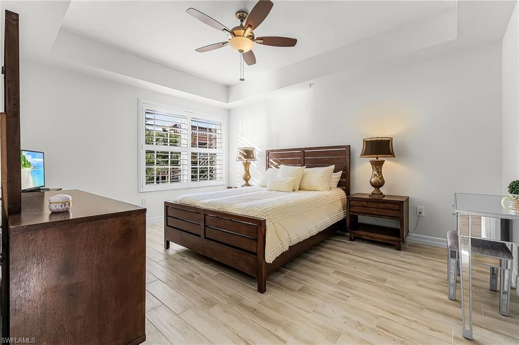 401 Bayfront Pl, Unit 3405, Naples, FL 34102 Photo