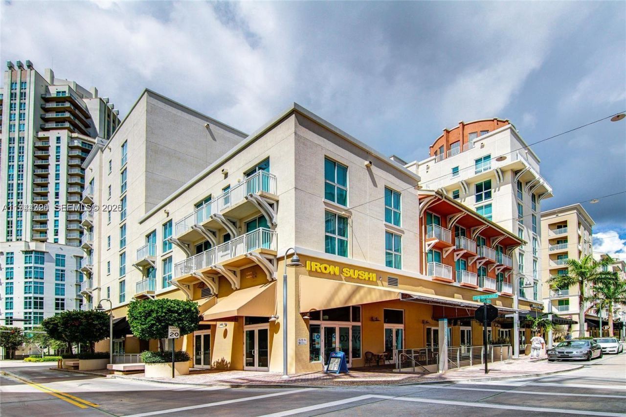 7280 SW 90th St, Unit 609, Miami, FL 33156 Photo