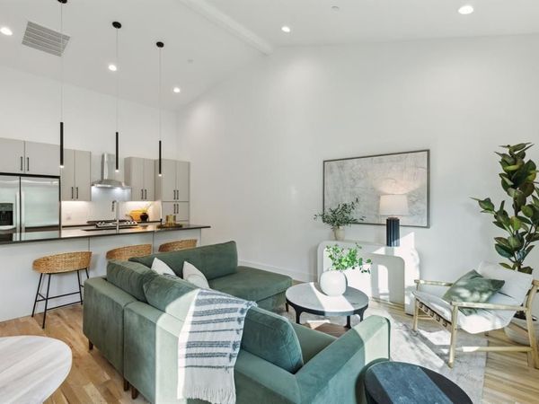 2142 Lovedale Avenue, Unit 104, Dallas, TX 75235