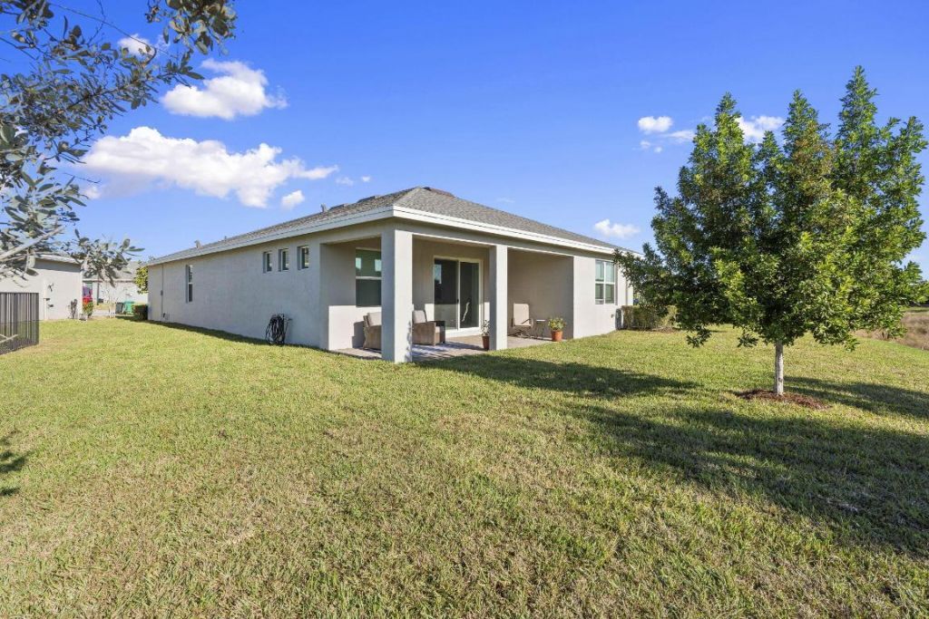 2780 NE Breezeway Circle, Jensen Beach, FL 34957 Photo