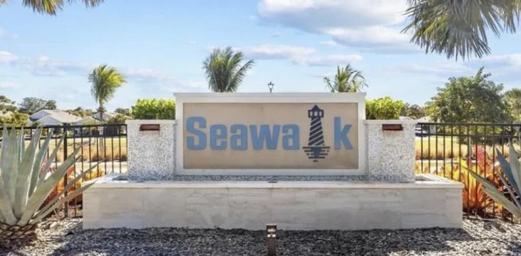 2780 NE Breezeway Circle, Jensen Beach, FL 34957 Photo