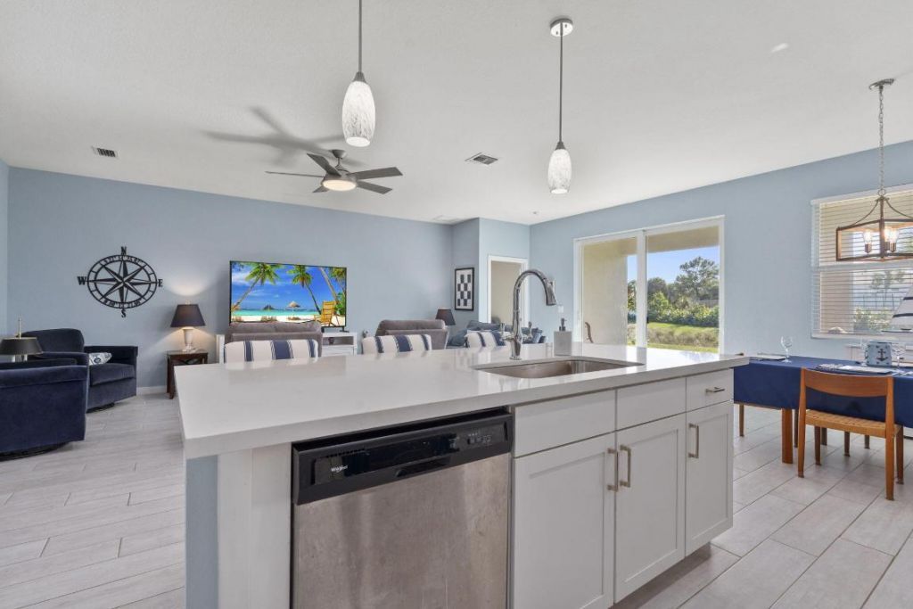 2780 NE Breezeway Circle, Jensen Beach, FL 34957 Photo