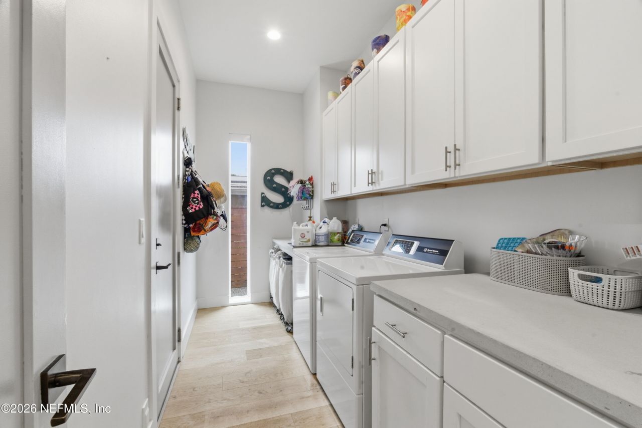 145 8th Street, Atlantic Beach, FL 32233 Photo