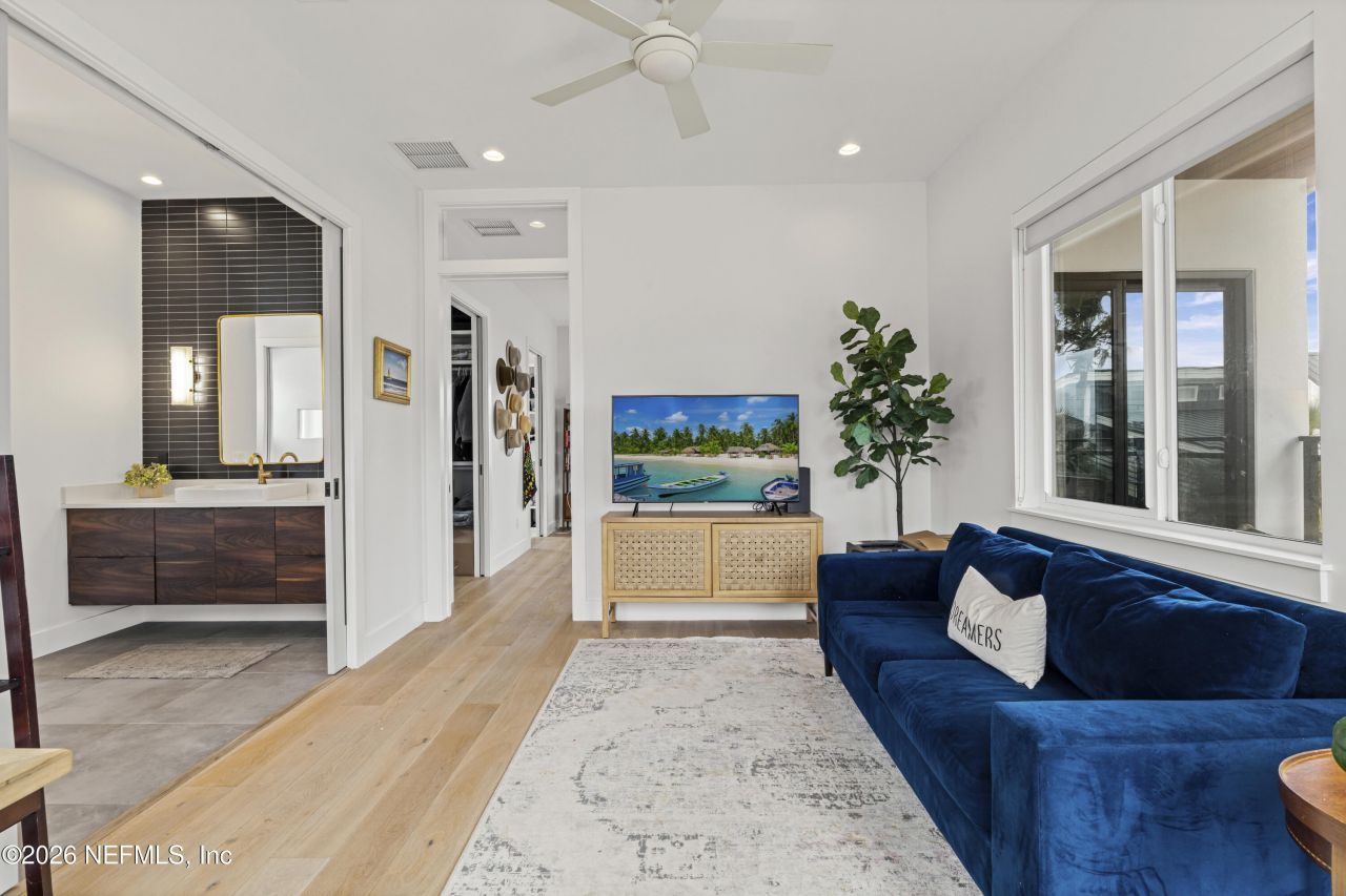 145 8th Street, Atlantic Beach, FL 32233 Photo