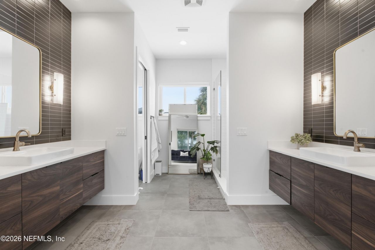 145 8th Street, Atlantic Beach, FL 32233 Photo