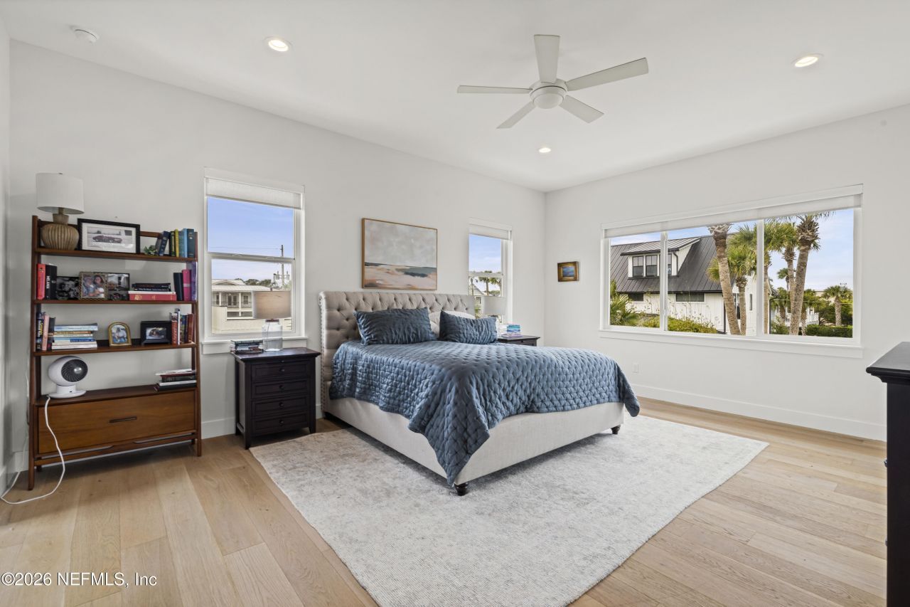 145 8th Street, Atlantic Beach, FL 32233 Photo