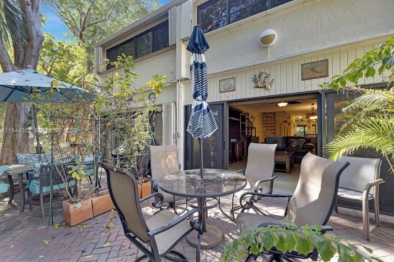 87200 Overseas Hwy , Unit M2, Plantation Key, FL 33036 Photo