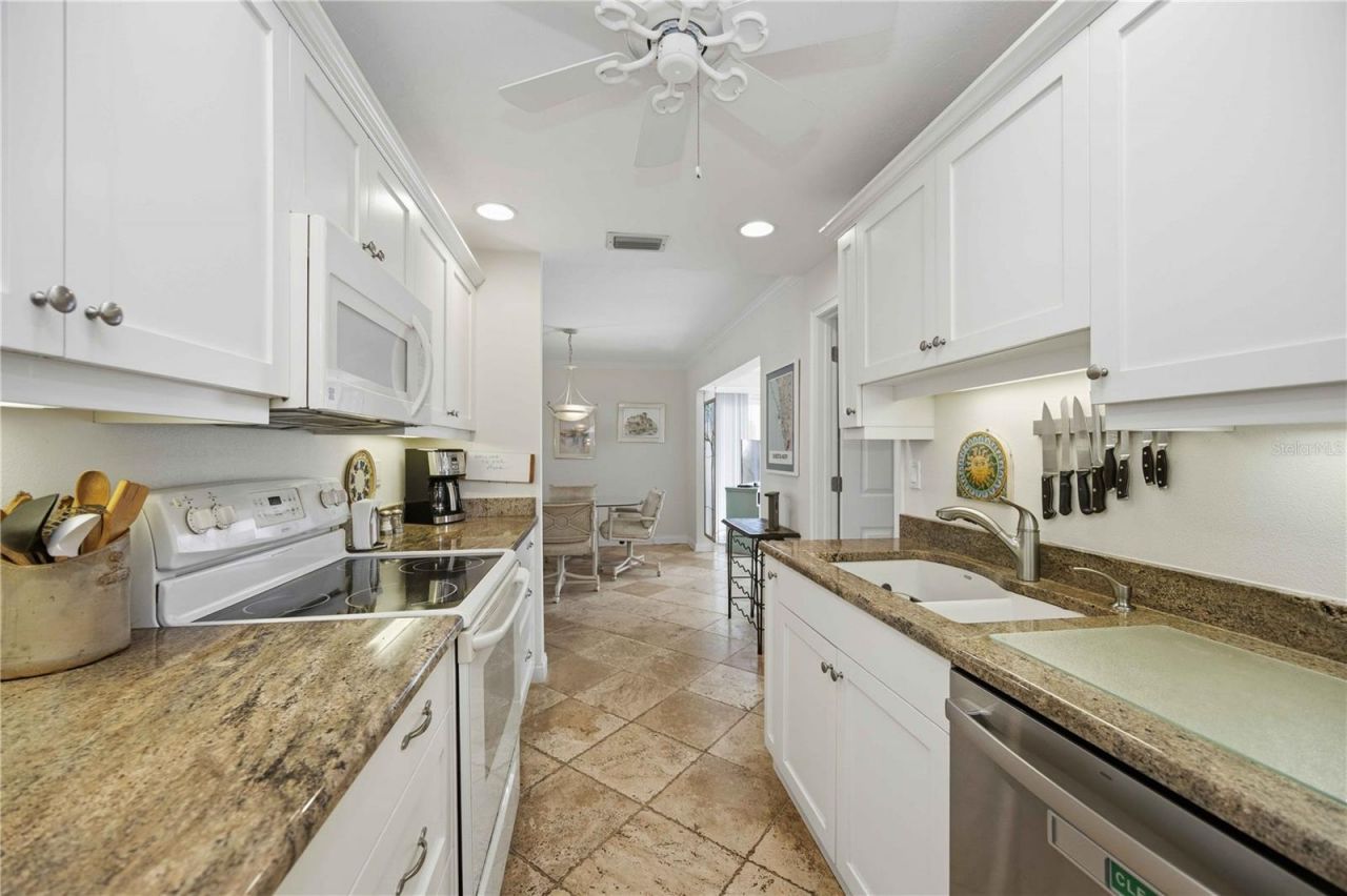 6005 Midnight Pass Road, Unit N4, Sarasota, FL 34242 Photo