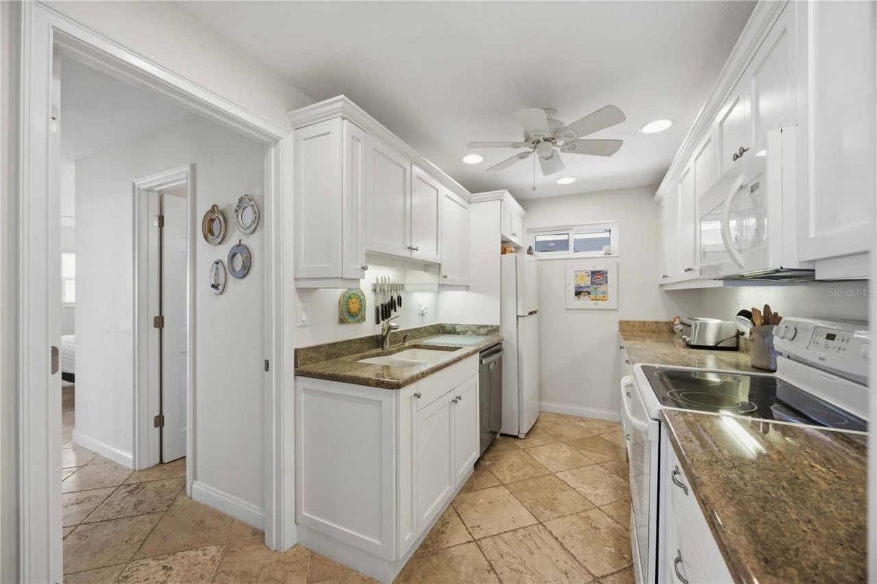 6005 Midnight Pass Road, Unit N4, Sarasota, FL 34242 Photo