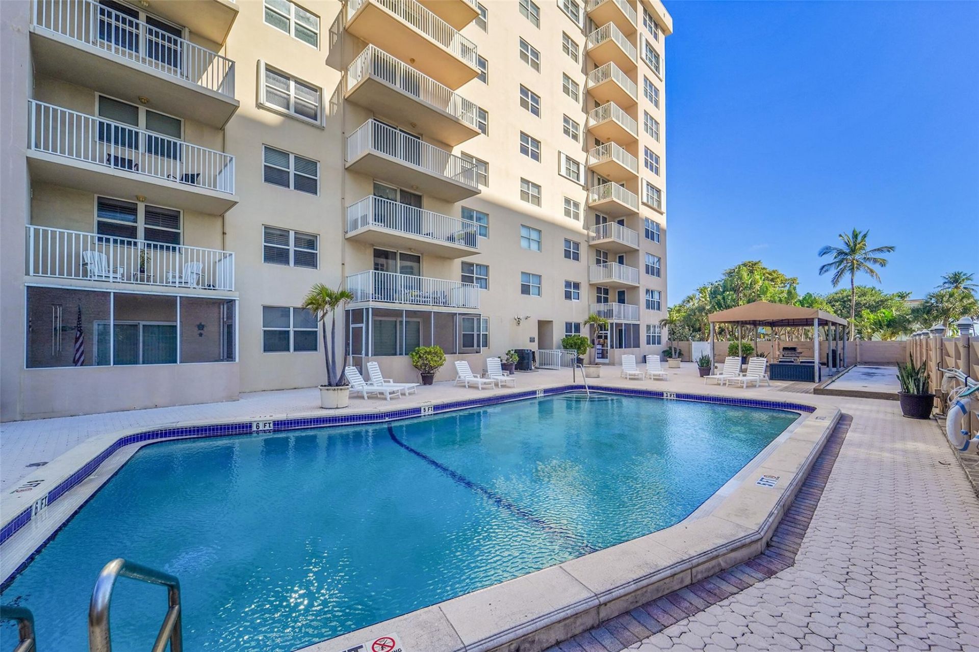 1401 S Ocean Drive, Unit 502, Hollywood, FL 33019 Photo