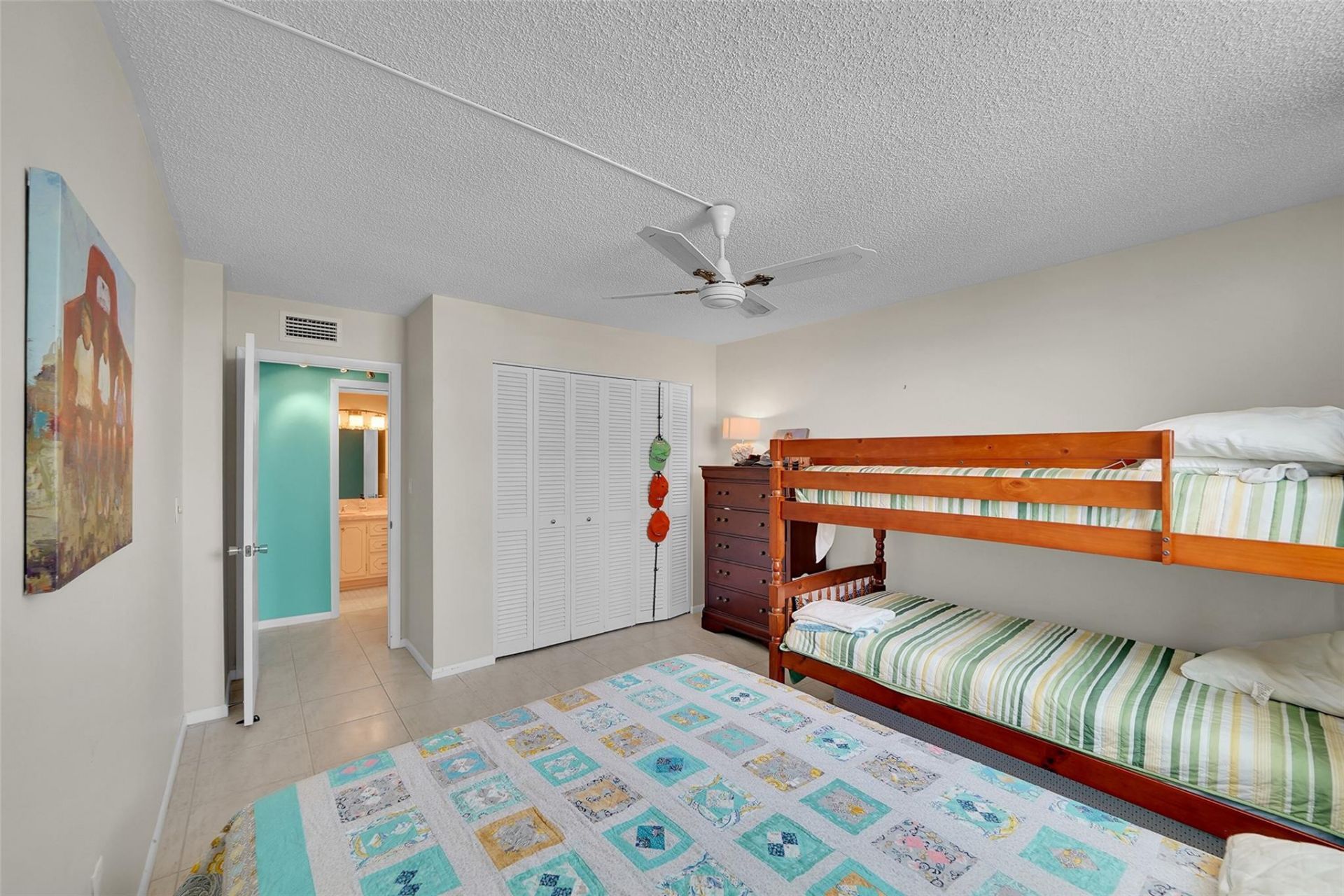 1401 S Ocean Drive, Unit 402, Hollywood, FL 33019 Photo