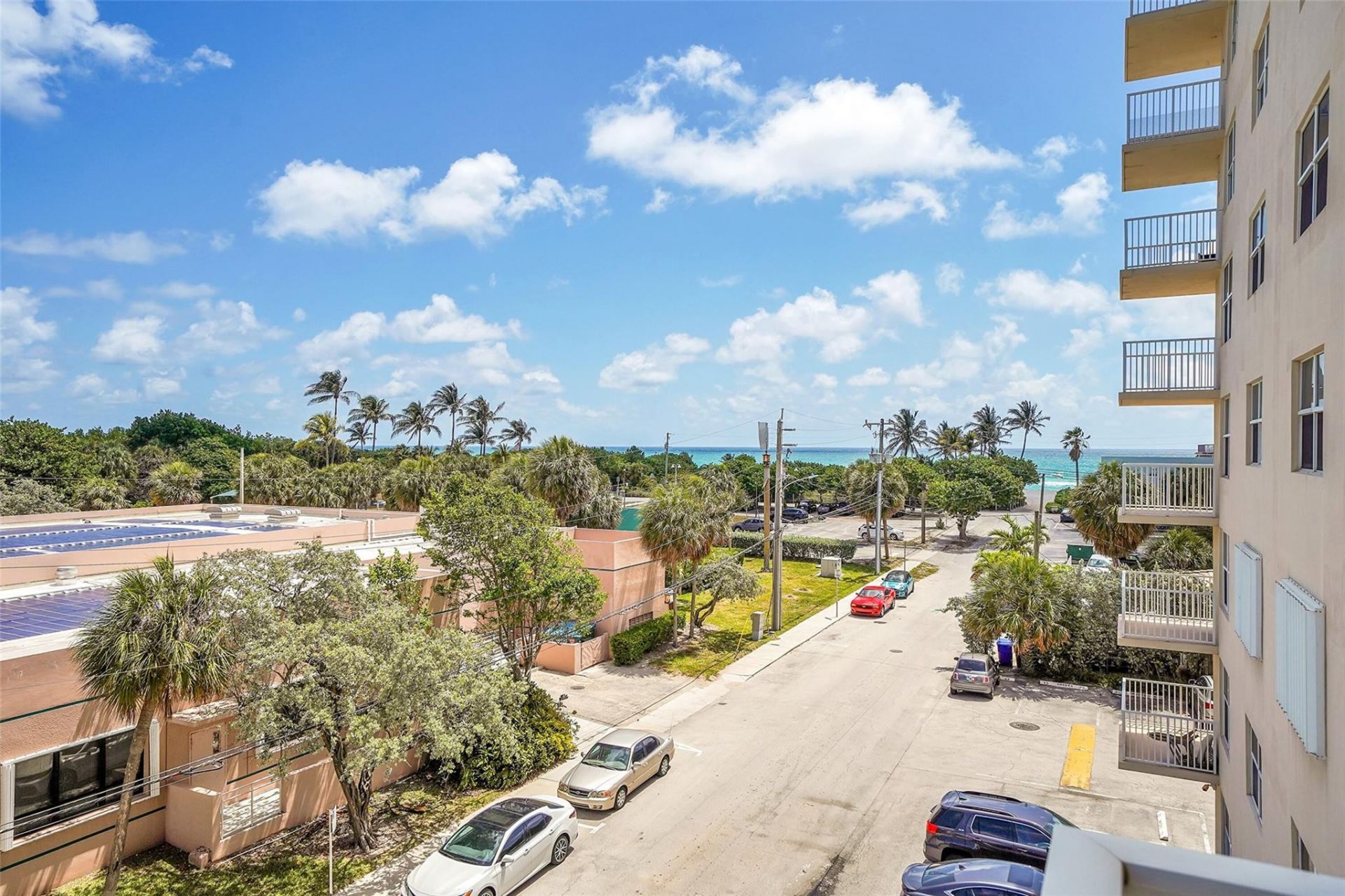 1401 S Ocean Drive, Unit 402, Hollywood, FL 33019 Photo