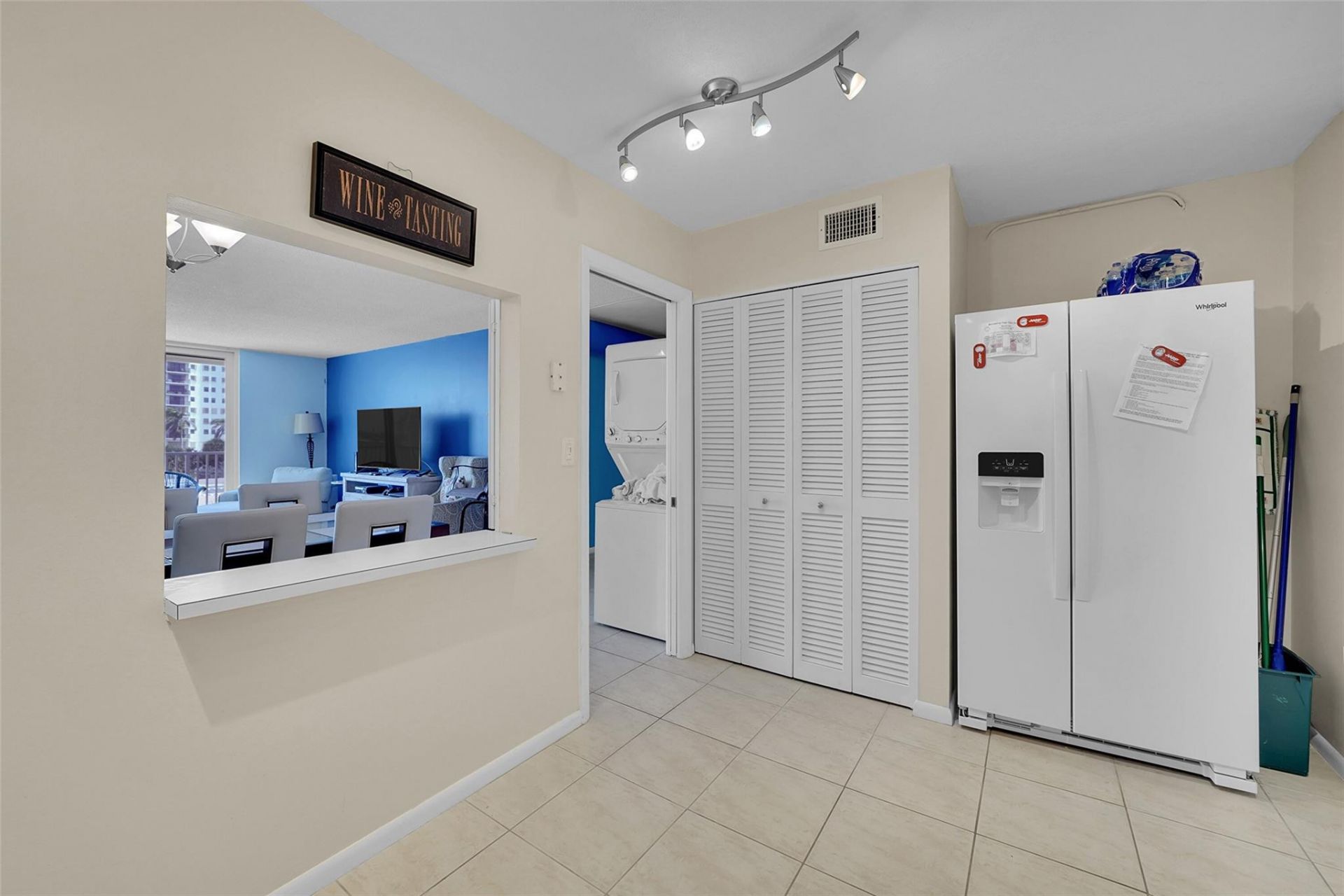 1401 S Ocean Drive, Unit 402, Hollywood, FL 33019 Photo